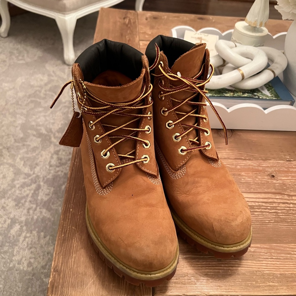 Timberland Men's Brown Leather Boots size 8